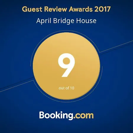 Apartmán April Bridge House