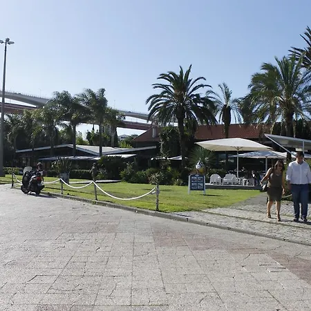 Apartment April Bridge House