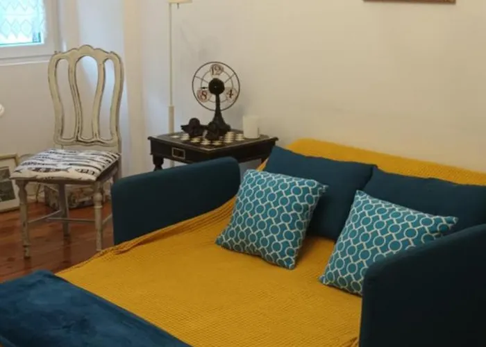 April Bridge House Lisbon